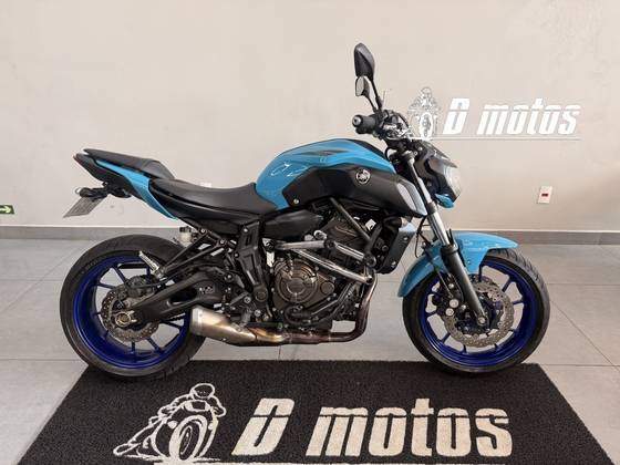 YAMAHA MT-07 ABS YAMAHA MT-07 ABS